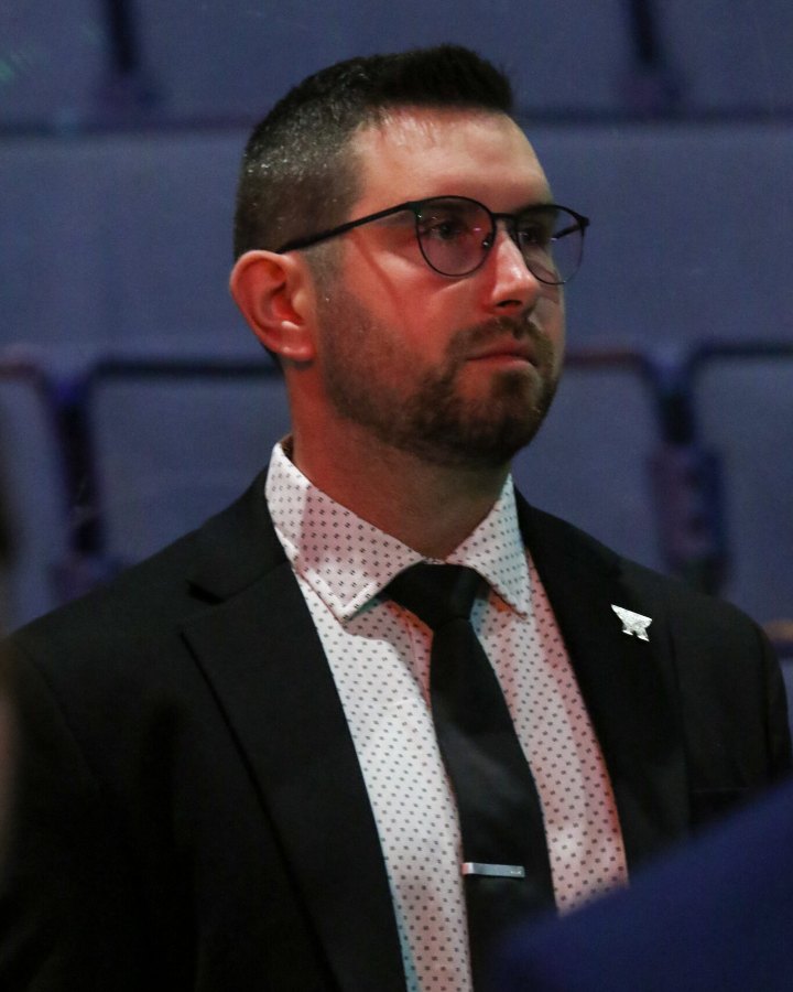 Kyle Kallay on the Rochester Knighthawks bench